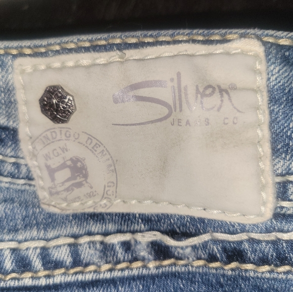 Suki Flap Silver Jeans - Picture 4 of 8